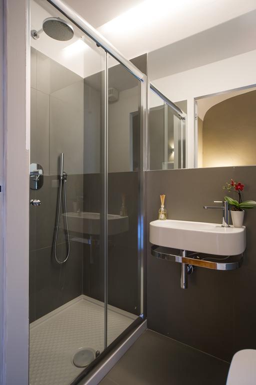 Deluxe Double Room with Balcony,212382521:JPEG